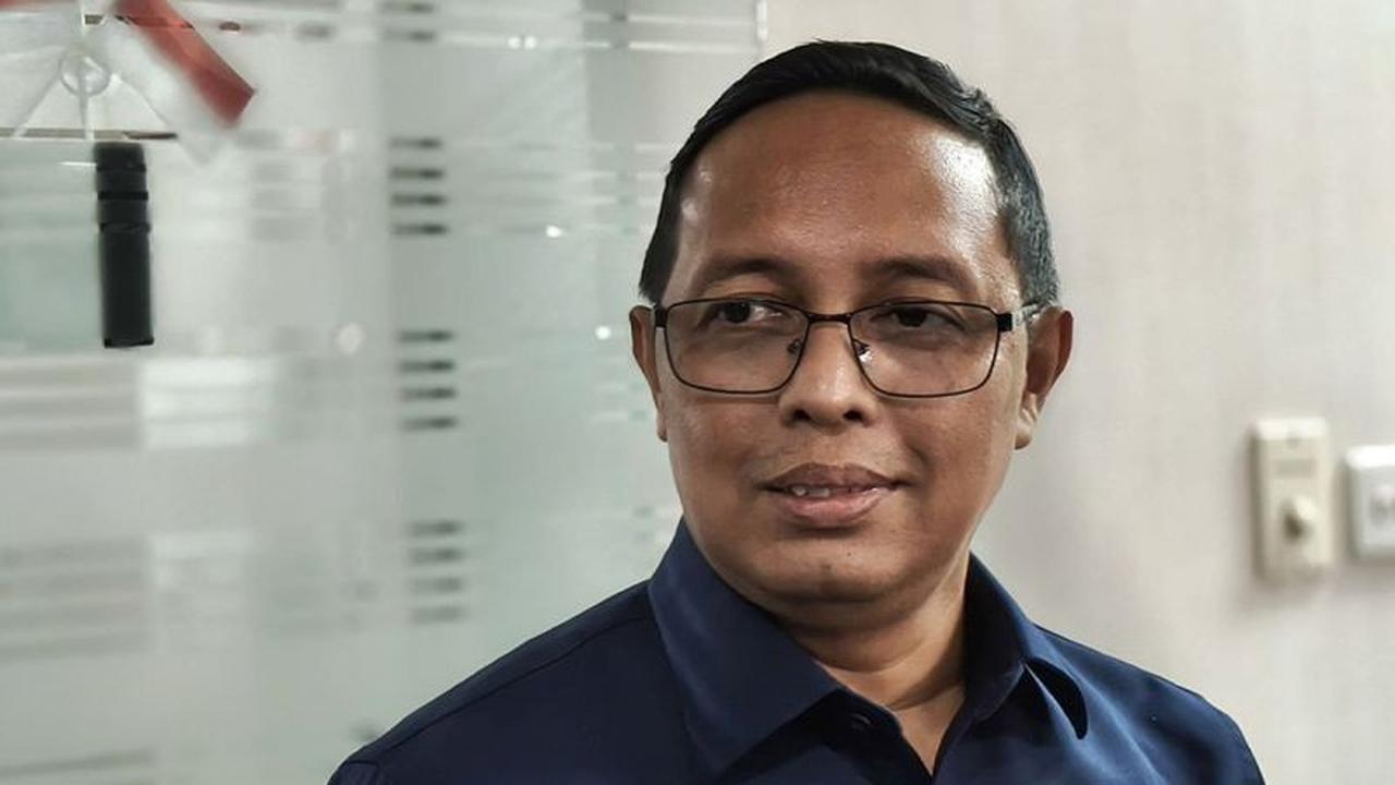 Hasan Nasbi: Konsistensi Partai Kunci Peluang PSI Masuk Senayan