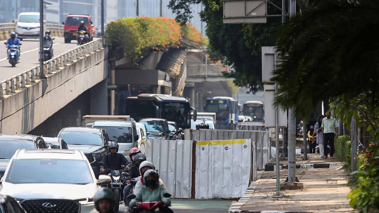 FOTO: Proyek Galian Bikin Macet di Sejumlah Titik di Ibukota Jakarta