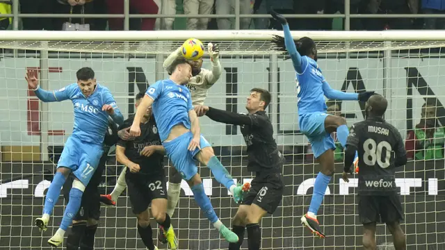 Foto: Theo Hernandez Sang Pembeda, AC Milan Tekuk Napoli di Liga Italia