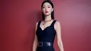 Jun Ji Hyun tampil menawan dan berkelas dalam balutan Outfit Alexander McQueen FW 2020 Collection. (Instagram/junjihyunonly).