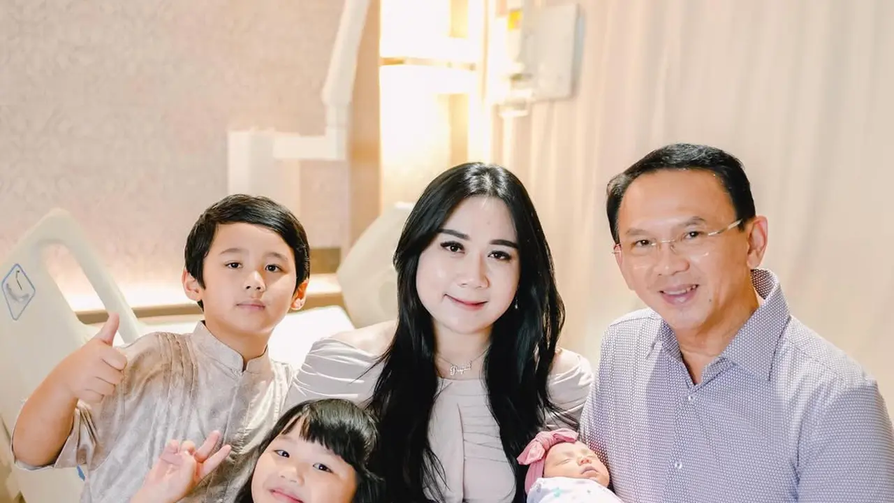 Melahirkan Jelang Natal, Puput Nastiti Devi, Istri Ahok Tampil Glowing di Momen Persalinan