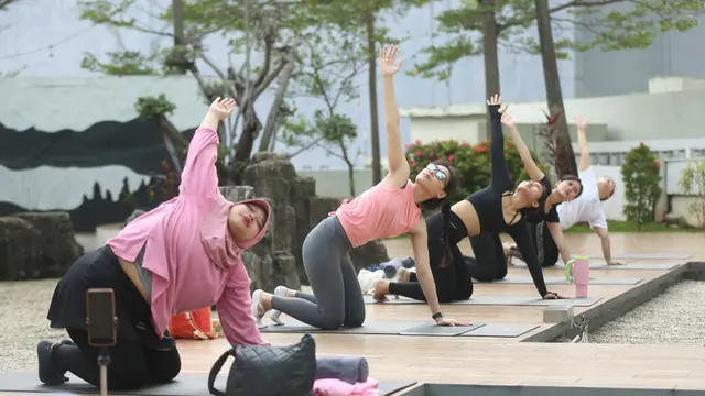 Fimelahood Fit & Fun: Merasakan Manfaat Hatha Yoga untuk Kesehatan Tubuh