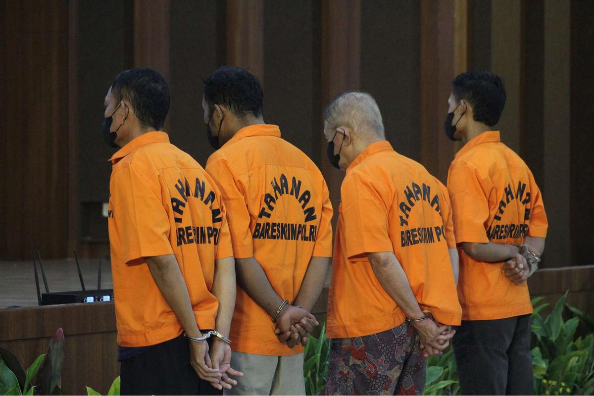 Polisi bongkar kasus pengoplosan gas LPG 3 kg