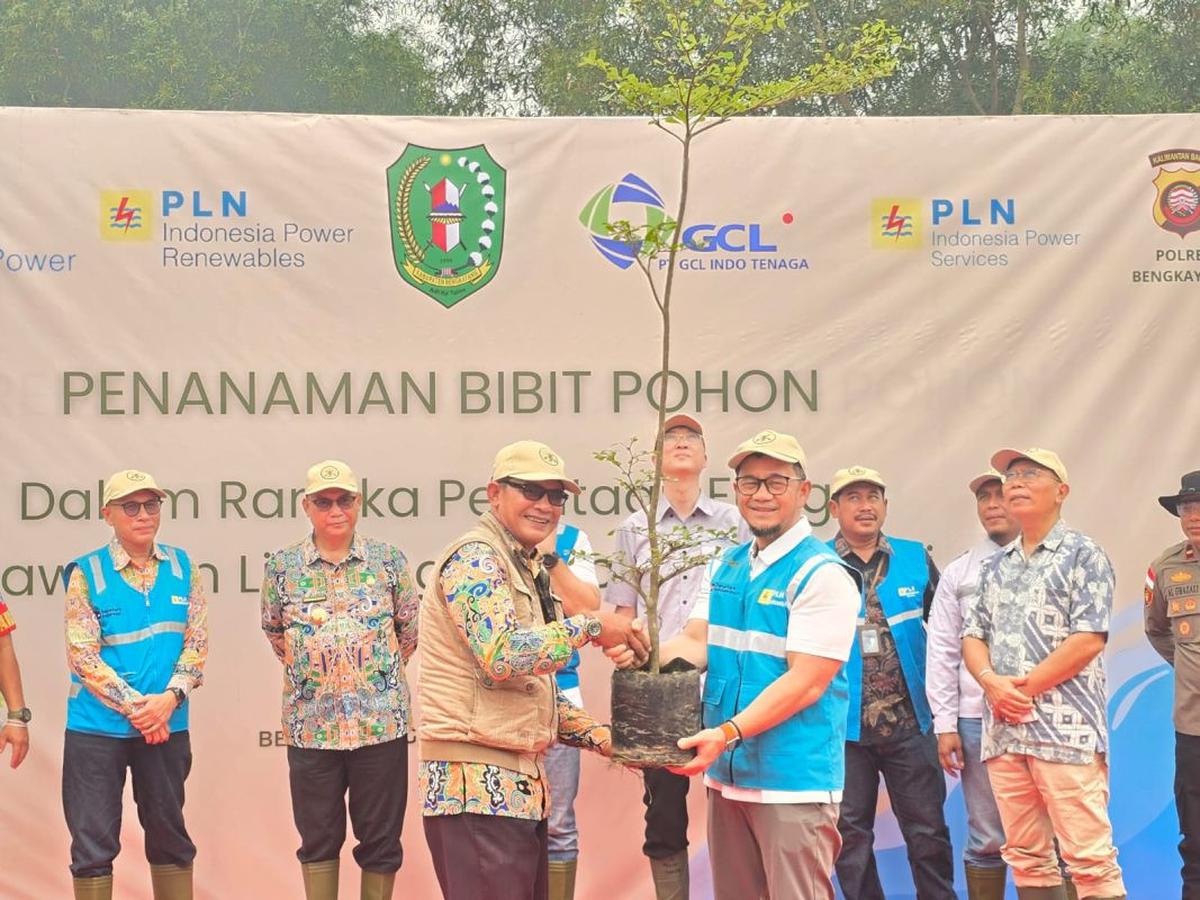 PLN IP Renewables Berperan Aktif Benahi Kawasan Pesisir PLTU Kalbar-1 di Bengkayang