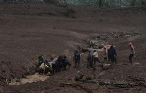 Banjir Bandang dan Longsor Terjang Bandung Barat