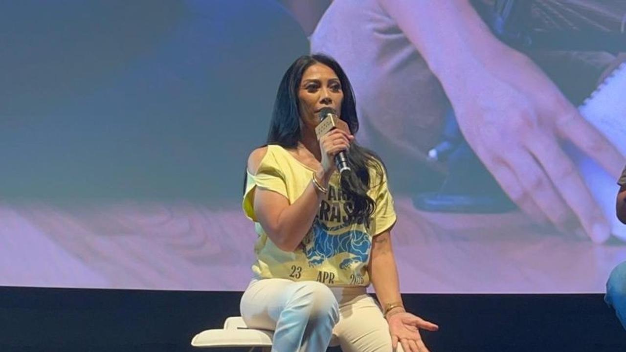 Anggun C. Sasmi Debut Film Panjang Perdana Lewat "Para Perasuk"