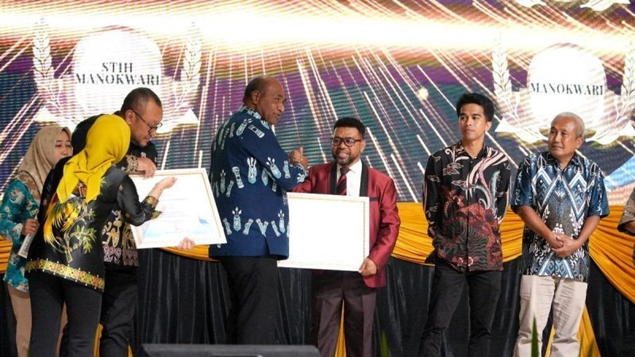 Tahukah Anda? STIH Manokwari Raih Paritrana Award 2025, Jadi Pelopor Jaminan Sosial Mahasiswa KKN di Papua Barat