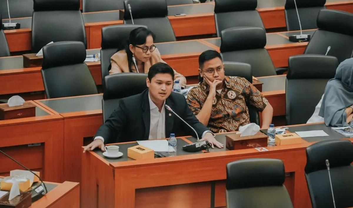 <b>Ketua Komite Olahraga Nasional</b><br>
