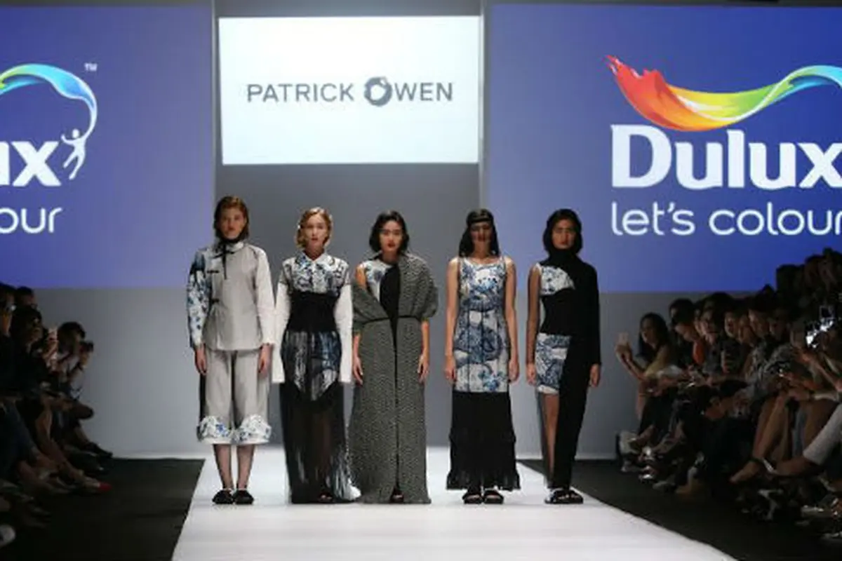 Denim Drift karya Patrick Owen di JFW 2016/Imogen