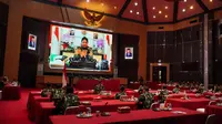 Menteri Koordinator Bidang Perekonomian Airlangga Hartarto yang hadir secara virtual dalam Rapat Koordinasi Teritorial (Rakorter) TNI tahun 2022, Selasa (15/3/2022). (Sumber ekon.go.id)
