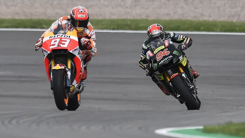 Marc Marquez dan Jonas Folger 