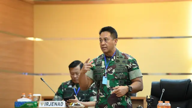 71 Rumah Sakit Angkatan Darat (RSAD) di seluruh Indonesia untuk membangun tenda lapangan. Nantinya tenda darurat tersebut akan digunakan untuk para tim medis.