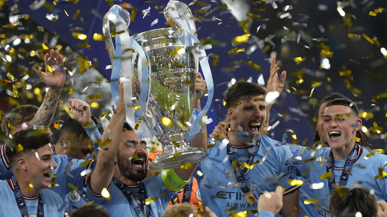 Foto: Aksi Sepakan Cantik Rodri Bawa Man City Bungkam Inter Milan di Final Liga Champions, Lengkapi Treble Winners Musim 2022 / 2023
