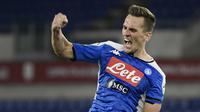 3. Arkadiusz Milik (Napoli) - Penyerang asal Polandia ini tersingkir dari skuad Napoli sejak menolak menandatangani kontrak baru selama musim panas. Arkadiusz Milik tercatat belum bermain satu laga pun pada musim ini. (AFP/Filippo Monteforte)