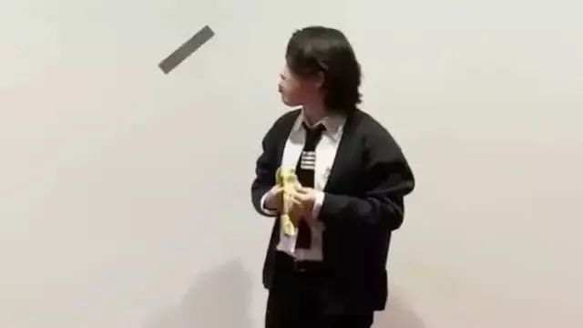 Pisang Dilakban