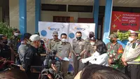 Wakil Gubernur DKI Jakarta Bapak Ahmad Riza Patria, spesial hadir untuk meninjau langsung XtraOrdinary Vaksin SCTV. (SCTV)