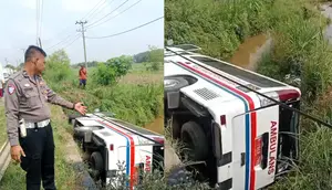 Ambulans Terjun ke Sungai saat Bawa Napi Cuci Darah