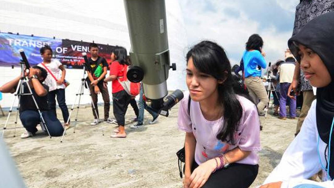 Lihat Venus, warga Jakarta padati Planetarium
