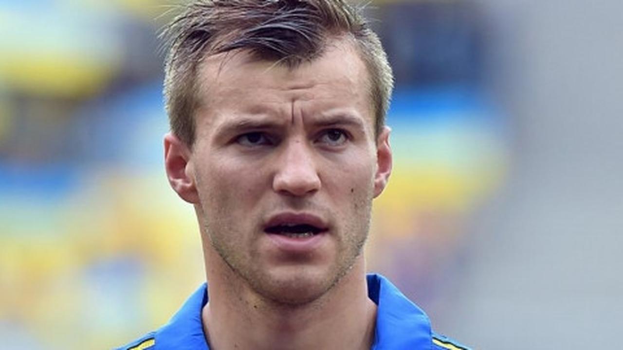 Yarmolenko masih ingin ke Chelsea atau Arsenal