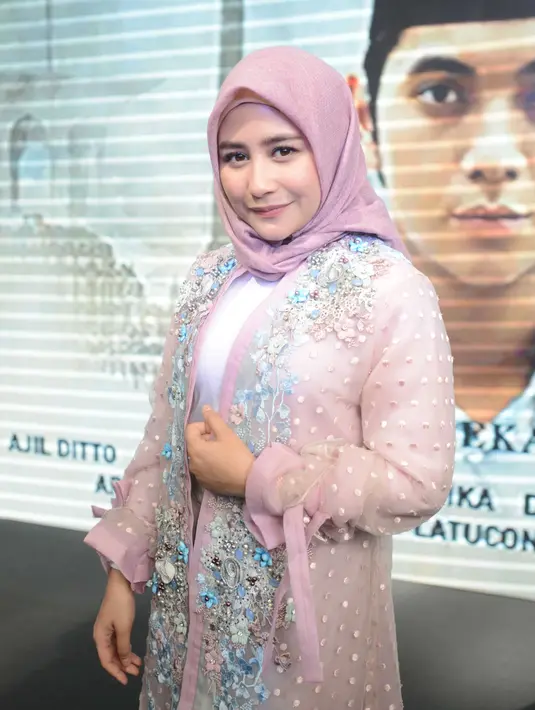 Prilly Latuconsina