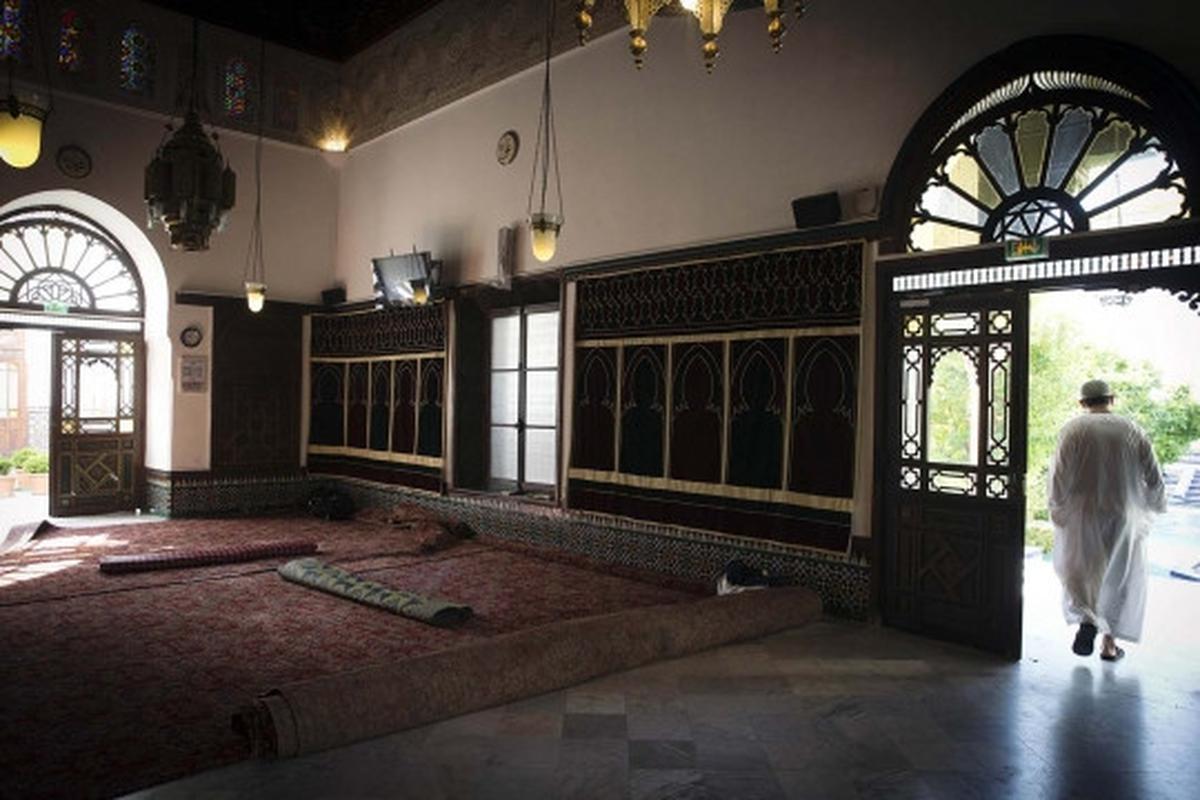 Menelusuri keindahan Masjid Agung Paris
