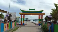 Tidak mengherankan jika Pulau Kolorai di Maluku Utara menjadi salah satu tujuan wisata yang diminati untuk solo traveling. (dok. Tangkapan layar Instagram @kataomed/https://www.instagram.com/p/BxYH-bBHYsv/?utm_source=ig_embed&utm_campaign=loading&img_index=5/Farel Gerald)