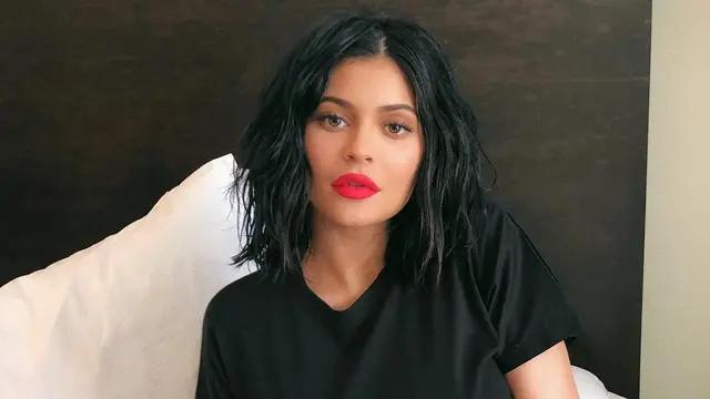 [Bintang] Kylie Jenner