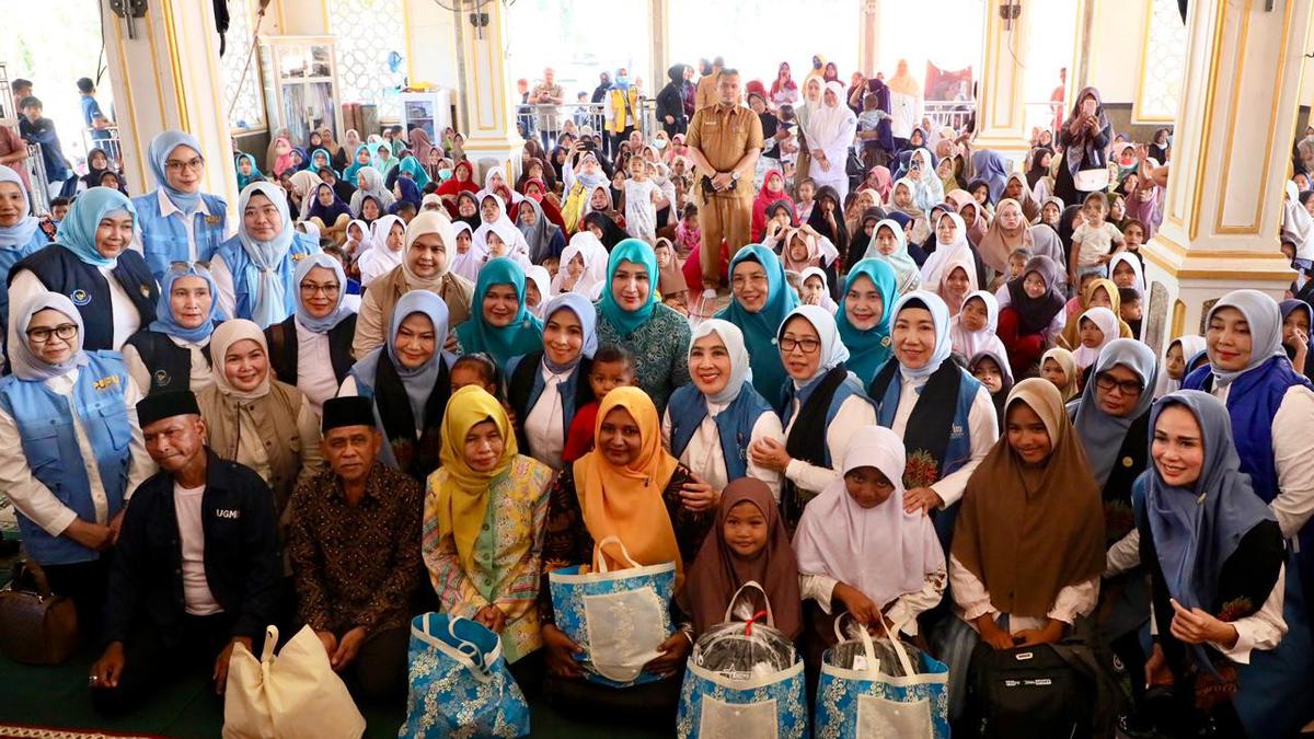 Seruni Turun Langsung ke Pidie Jaya, Serahkan Bantuan dan Dorong Pemulihan Pascabencana