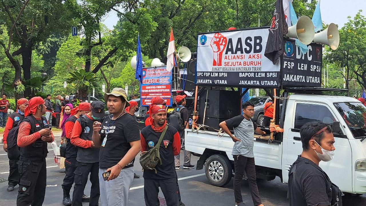 Namun bagaimana sejarah Hari Buruh sebenarnya hingga dianggap penting oleh para pekerja? Dirangkum dari berbagai sumber, Rabu (1/5) berikut informasinya.