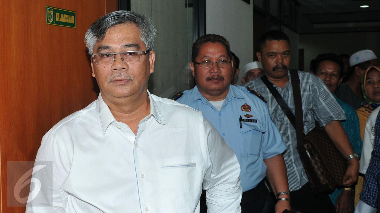 20151005- Akil Mochtar Jadi Saksi Bupati Empat Lawang-Jakarta