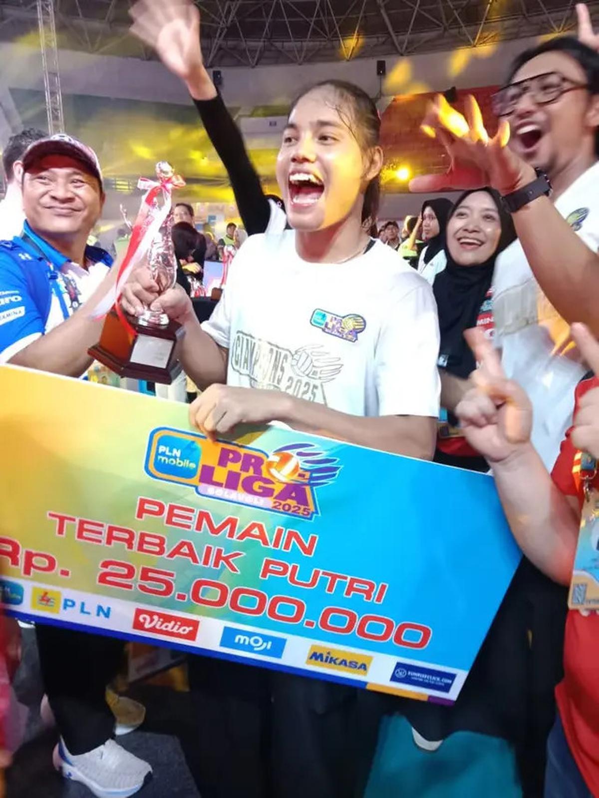 Jakarta Bhayangkara Juara PLN Mobile Proliga 2025, Menpora Dito Ariotedjo Bangga dengan Semangat Masyarakat Voli