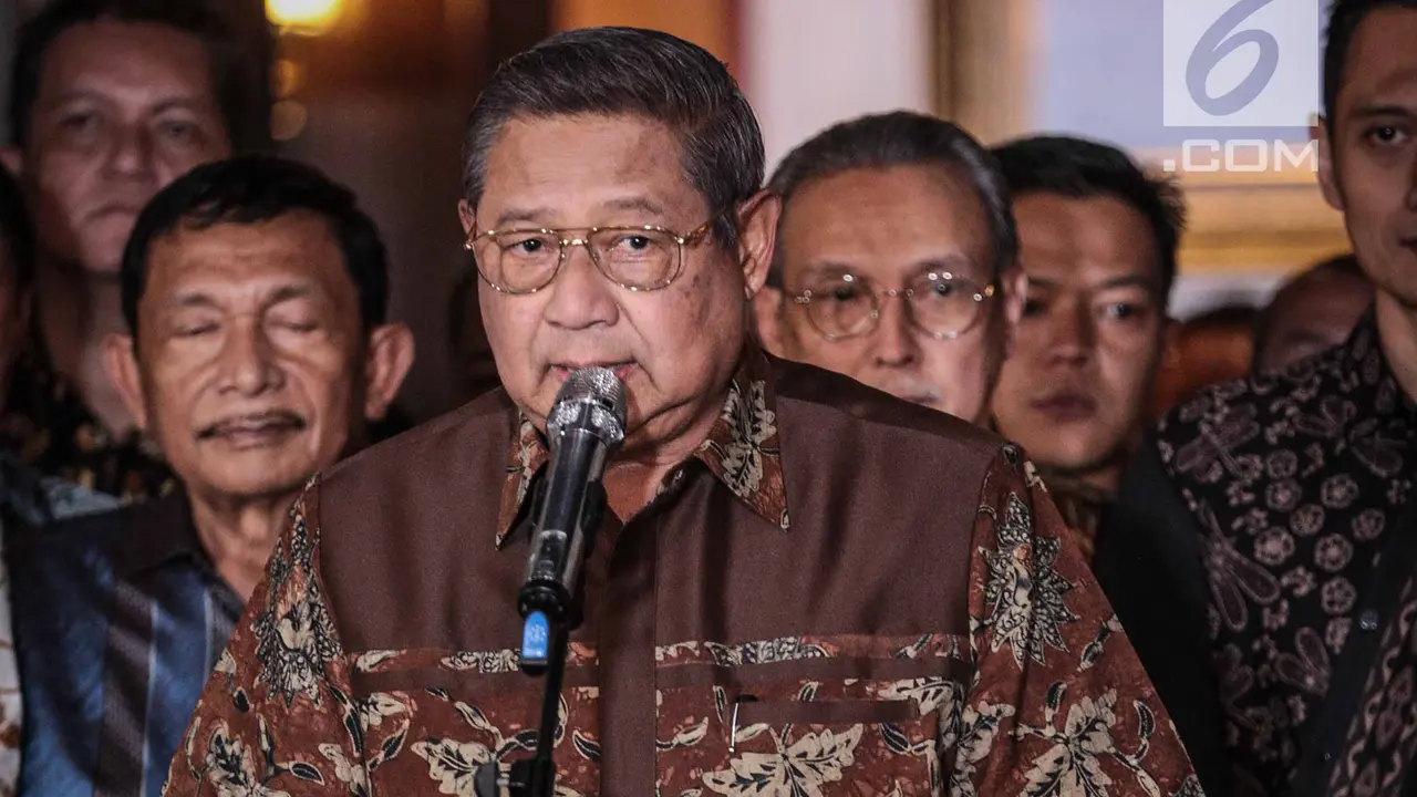 Salam Komando Prabowo dan SBY Usai Bahas Pemilu 2019