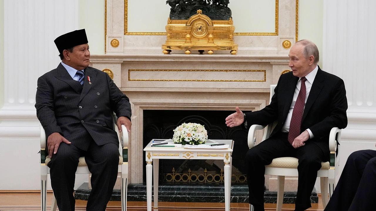 FOTO: Sambut Prabowo di Moskow Putin Sampaikan Simpati Bencana Alam Sumatera