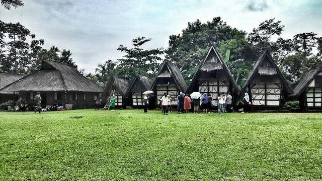 Memelihara Tata Laku Sunda Di Kampung Budaya Sindang Barang Lifestyle Liputan6 Com