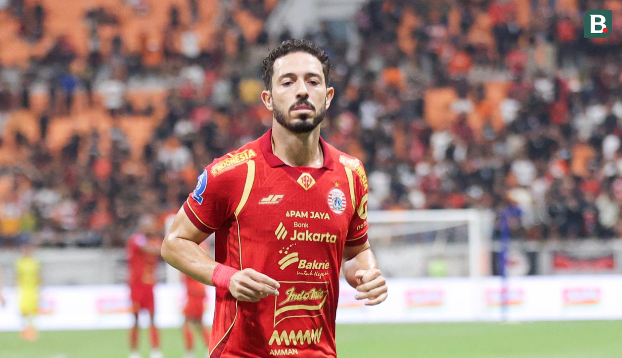Jean Mota ketika Persija Jakarta melawan PSM Makassar pada pertandingan pekan ke-22 BRI Super League 2025/2026 yang berlangsung di Jakarta International Stadium (JIS), Jumat (20/2/2026) malam WIB. (Bola.com/Abdul Aziz)