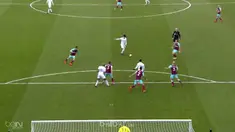 Swansea City membuka harapan untuk lolos dari zona degradasi usai tampil sempurna kala menghajar tamunya West Ham 4-1 dalam laga l...