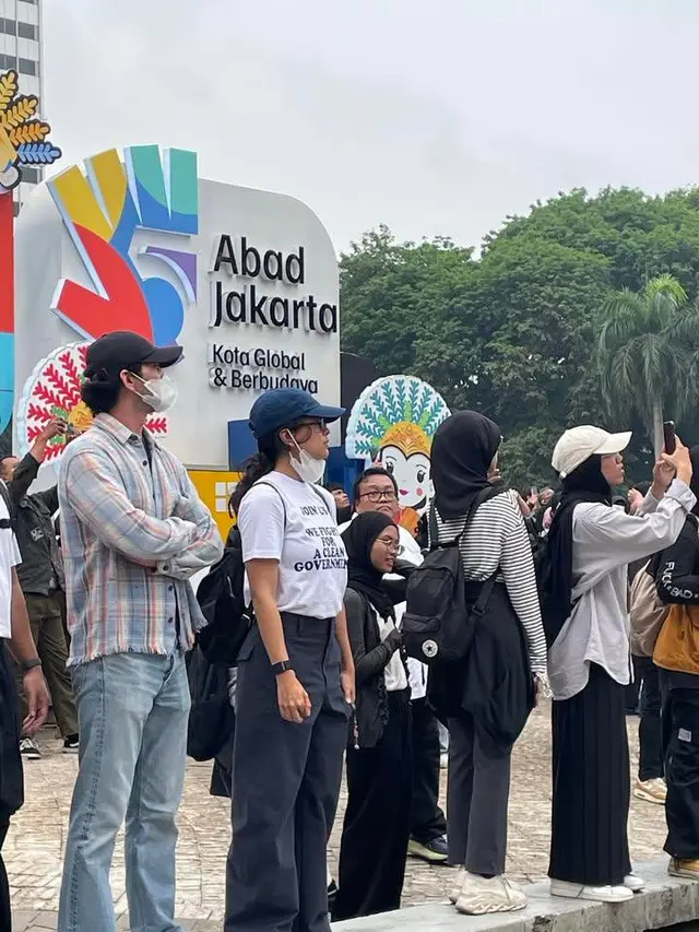 Reza Rahadian dan Eva Celia