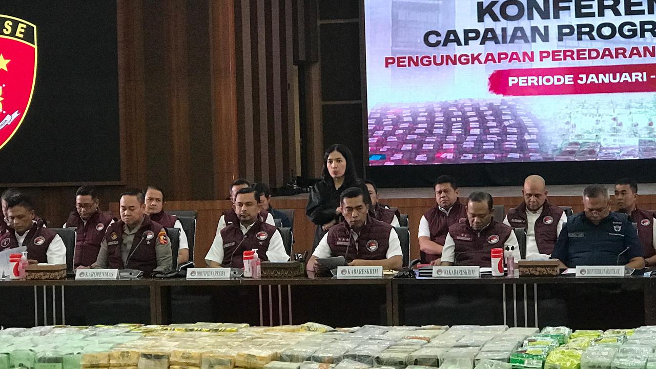 Polisi Pamerkan 4,171 Ton Barang Bukti 6.881 Kasus Narkoba, Ada Hasil Bongkar Jaringan Fredy Pratama