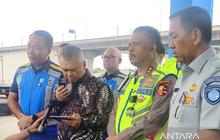 Korlantas Polri Terapkan Rekayasa Lalu Lintas One Way Arus Balik Tahap Dua di Tol Trans Jawa