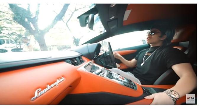 6 Momen Atta Halilintar Jajal Mobil Lamborghini Barunya 
