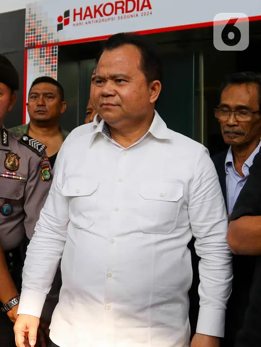 Ronny Franky Sompie dicopot dari jabatannya sebagai Dirjen Imigrasi oleh mantan Menteri Hukum dan HAM Yasonna H Laoly pada 28 Januari 2020. (Liputan6.com/Herman Zakharia)
