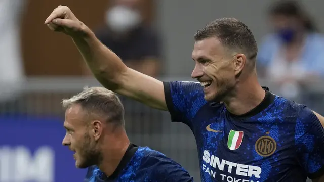 Foto: 5 Striker Gaek yang Pernah Memperkuat Inter Milan, Edin Dzeko Terbaru, Diego Milito Tersukses