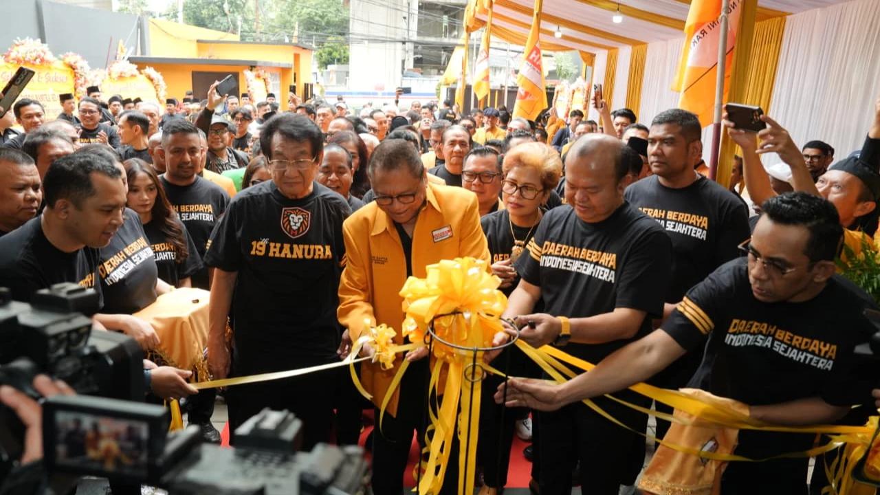 HUT ke-19 Hanura Digelar Sederhana, OSO Ajak Kader Berdoa dan Bantu Korban Bencana