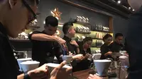 Starbucks Reserve hadir dengan metode menyeduh kopi yang memungkinkan pelanggan untuk mengeksplorasi berbagai selera dan rasa.