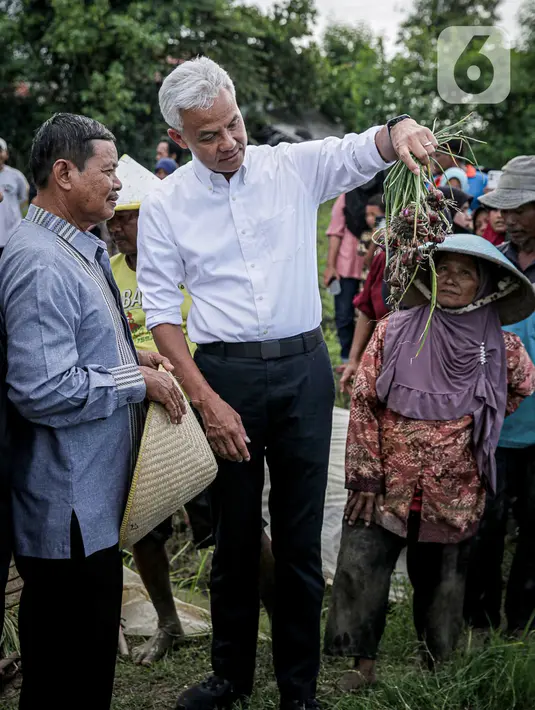 <p>Ganjar pun menjelaskan, dirinya sudah biasa menjadi sasaran kampanye hitam dan pemberitaan bohong alias hoaks. (Liputan6.com/Faizal Fanani)</p>