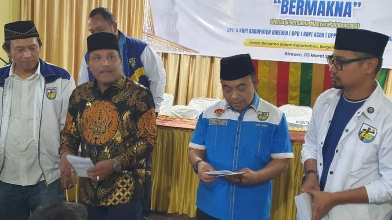 KNPI Salurkan Bantuan Banjir Sumatera Lewat Program "Ramadhan Ceria"