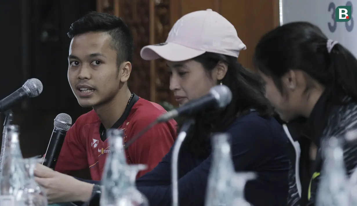 Pebulutangkis Indonesia, Anthony Sinisuka Ginting, memberikan keterangan saat jumpa pers di hotel Sultan, Jakarta, Senin, (2/7/2018). Blibli Indonesia Open 2018 akan berlangsung pada 3-8 Juli 2018 di Istora Senayan, Jakarta. (Bola.com/M Iqbal Ichsan)