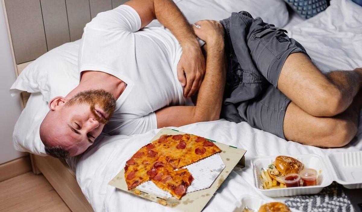 7.&nbsp; Tidur atau Berbaring Segera Setelah Makan