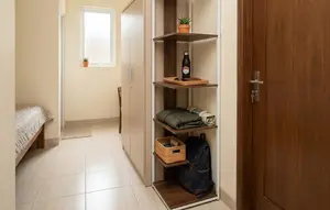 7 Cara Buat Drop Zone di Kamar Kos agar Barang Harian Rapi dan Tidak Mudah Hilang
