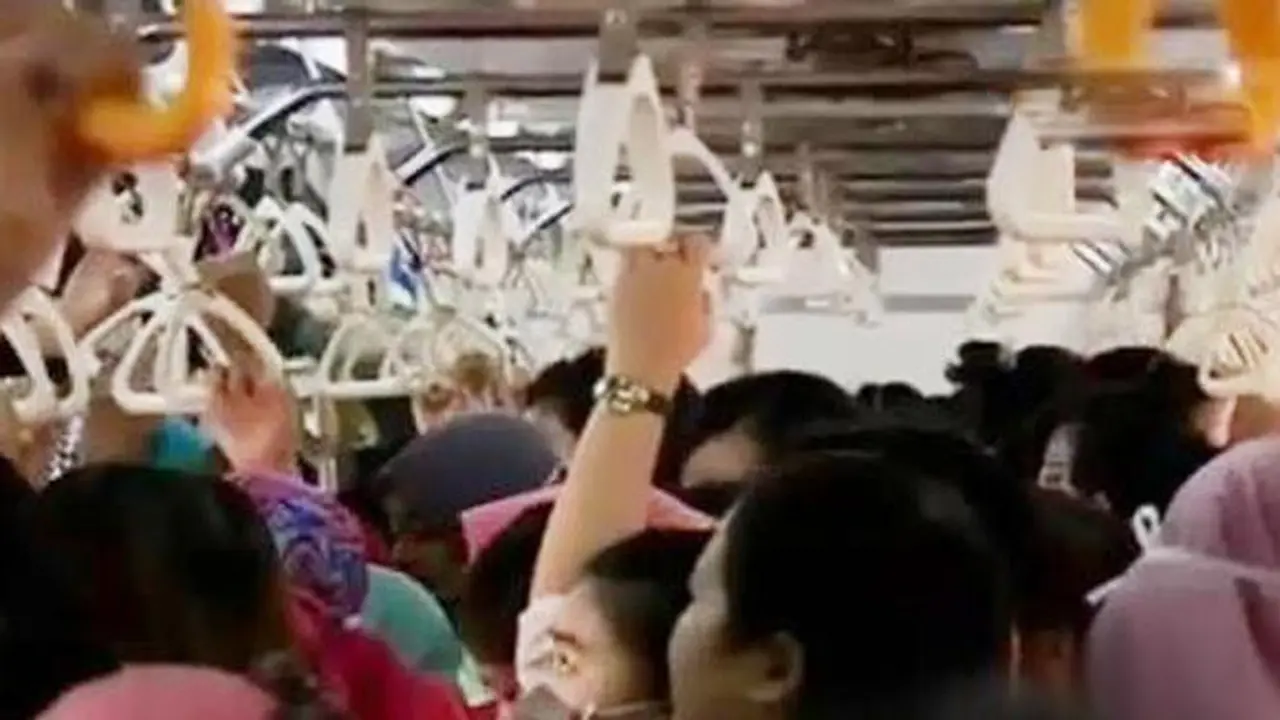 Yakin Budaya Korea Selatan Paling Baik? Cek Perilakunya di Kereta